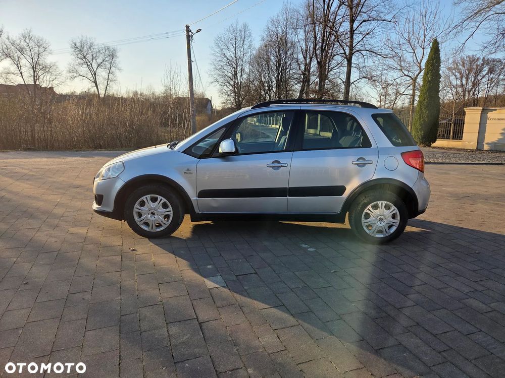 Suzuki SX4 1.9 DDiS 4WD GS / Premium - 3