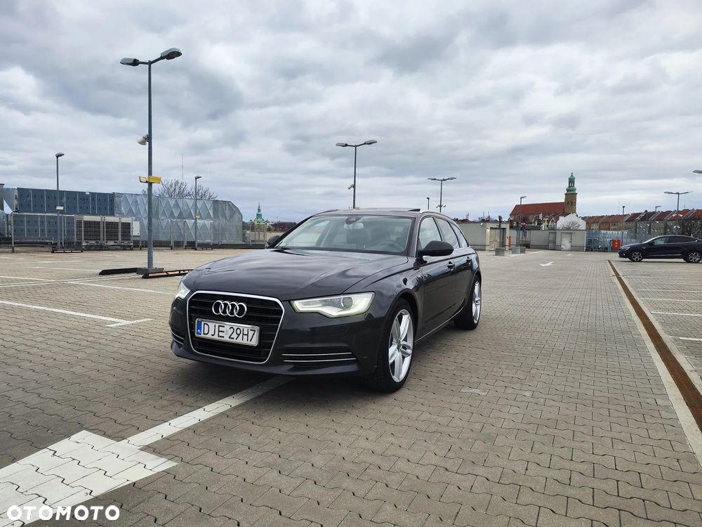 Audi A6 - 6