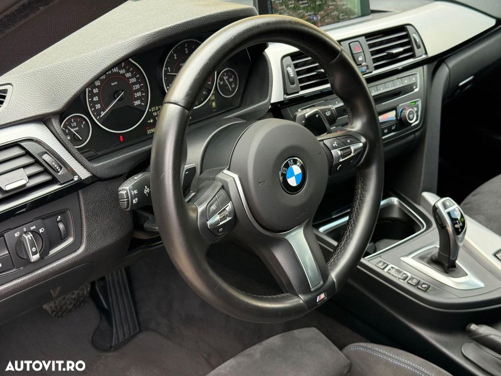 BMW Seria 3 320d xDrive Sport-Aut. - 14