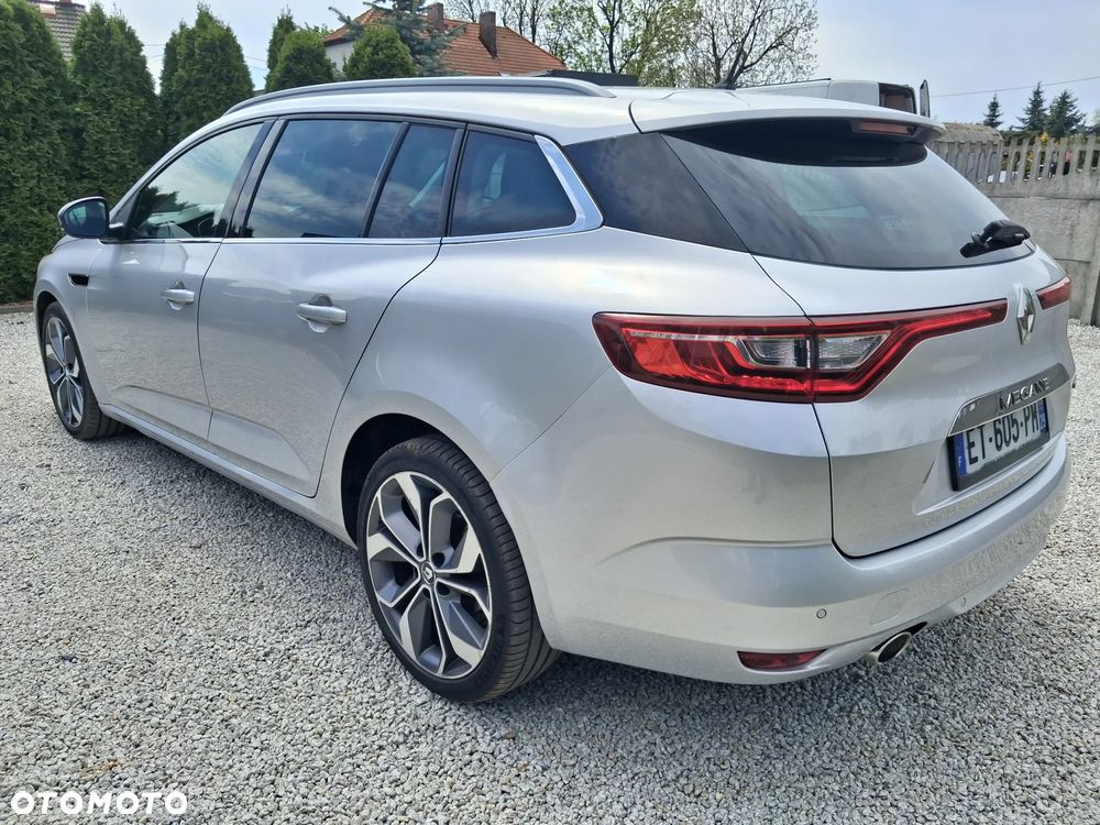 Renault Megane ENERGY dCi 110 EDC BOSE EDITION - 11