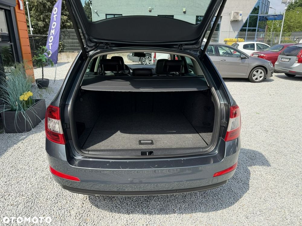 Skoda Octavia - 35