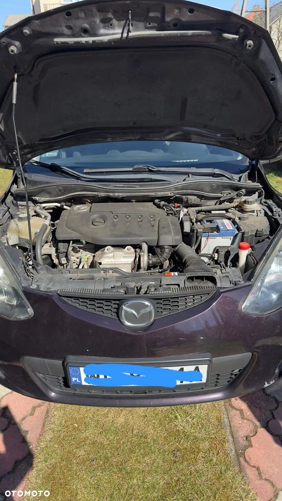 Mazda 2 - 9