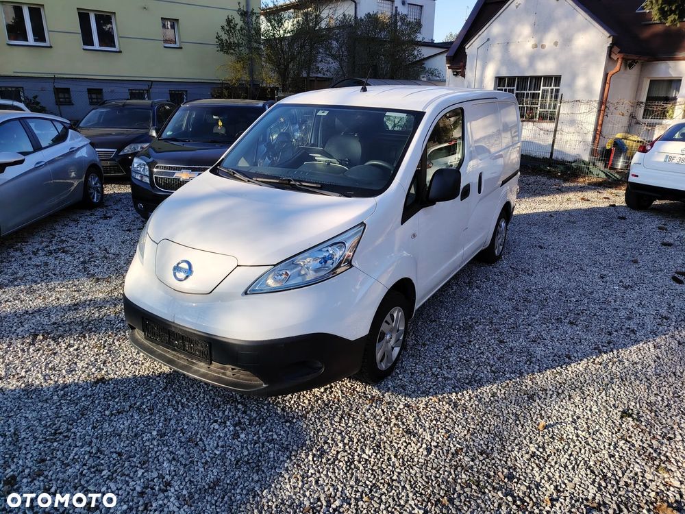 Nissan NV200 - 1