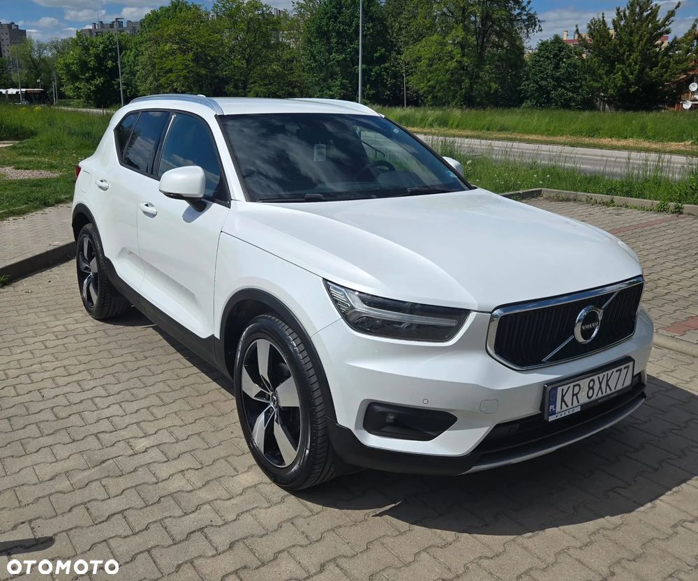 Volvo XC 40 T3 Momentum Pro - 6