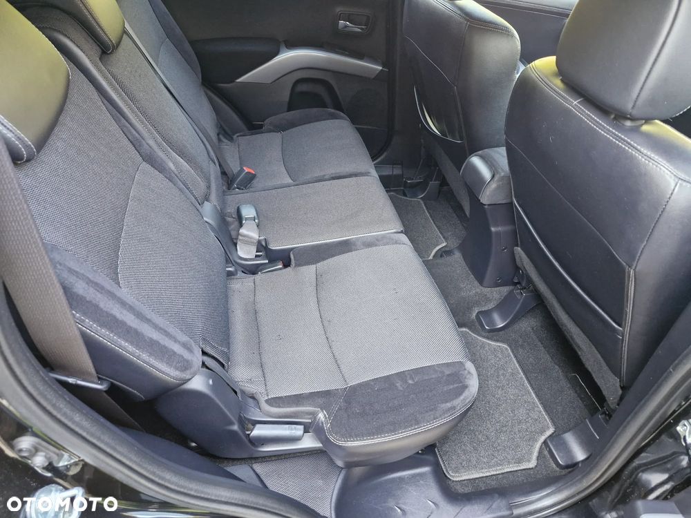 Mitsubishi Outlander 2.0 2WD Invite - 8