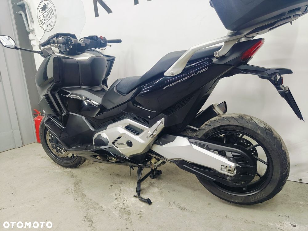 Honda NSS - 29