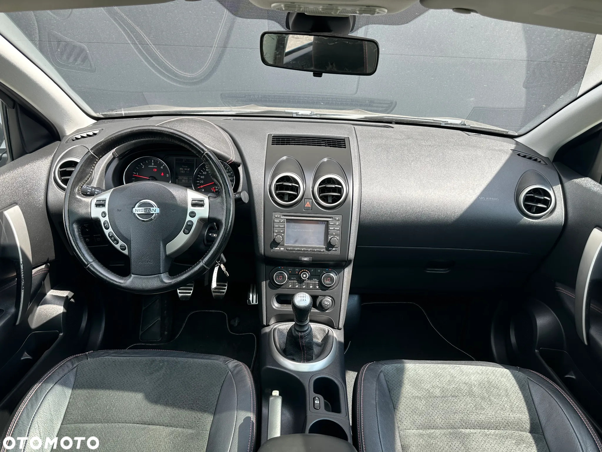 Nissan Qashqai 1.6 dCi DPF I-Way - 22