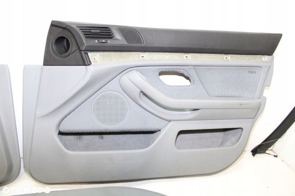 BMW E39 kombi TAPICERKA BOCZKI DRZWI 4SZT BOCZEK EUROPA ROLETY TYŁ RARYTAS - 6