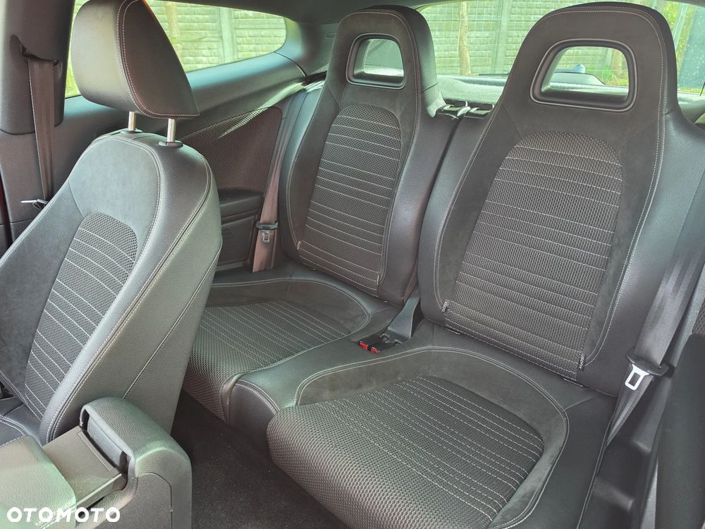 Volkswagen Scirocco - 23