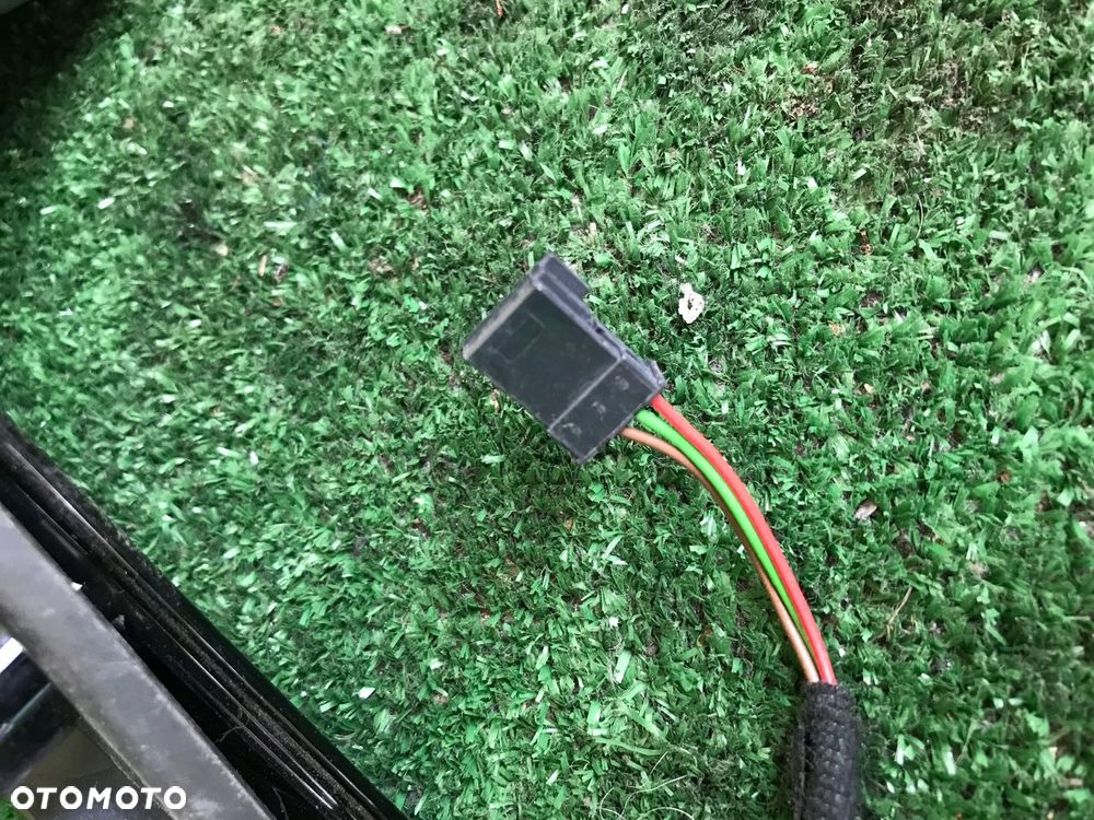 LUSTERKO PRAWE BMW E60 E61 LIFT 3PIN EU WW - 9