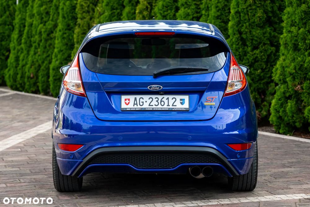 Ford Fiesta 1.6 EcoBoost mit Leder-Sport-Paket ST - 5