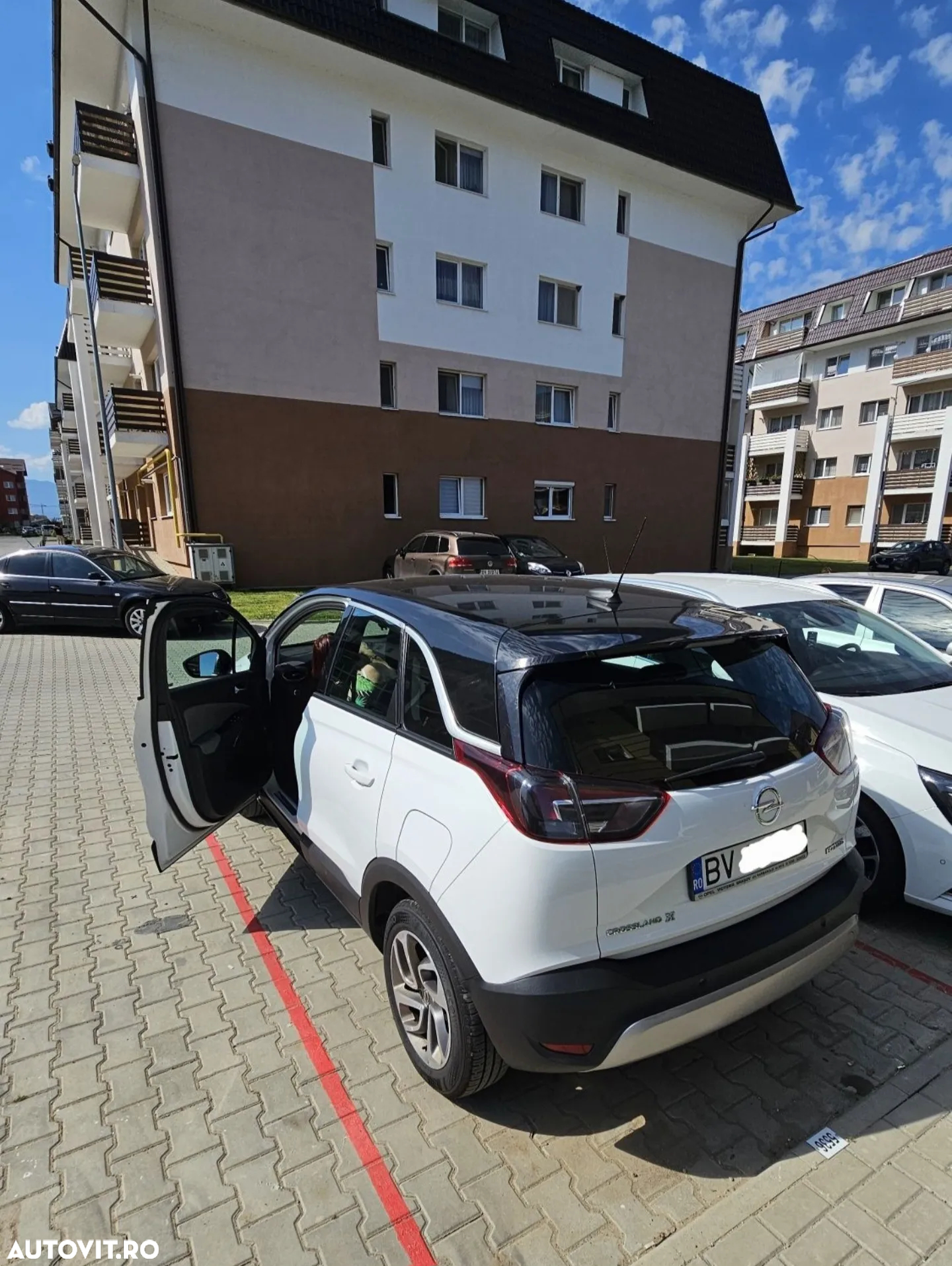 Opel Crossland X 1.2 ECOTEC Start/Stop Enjoy - 4