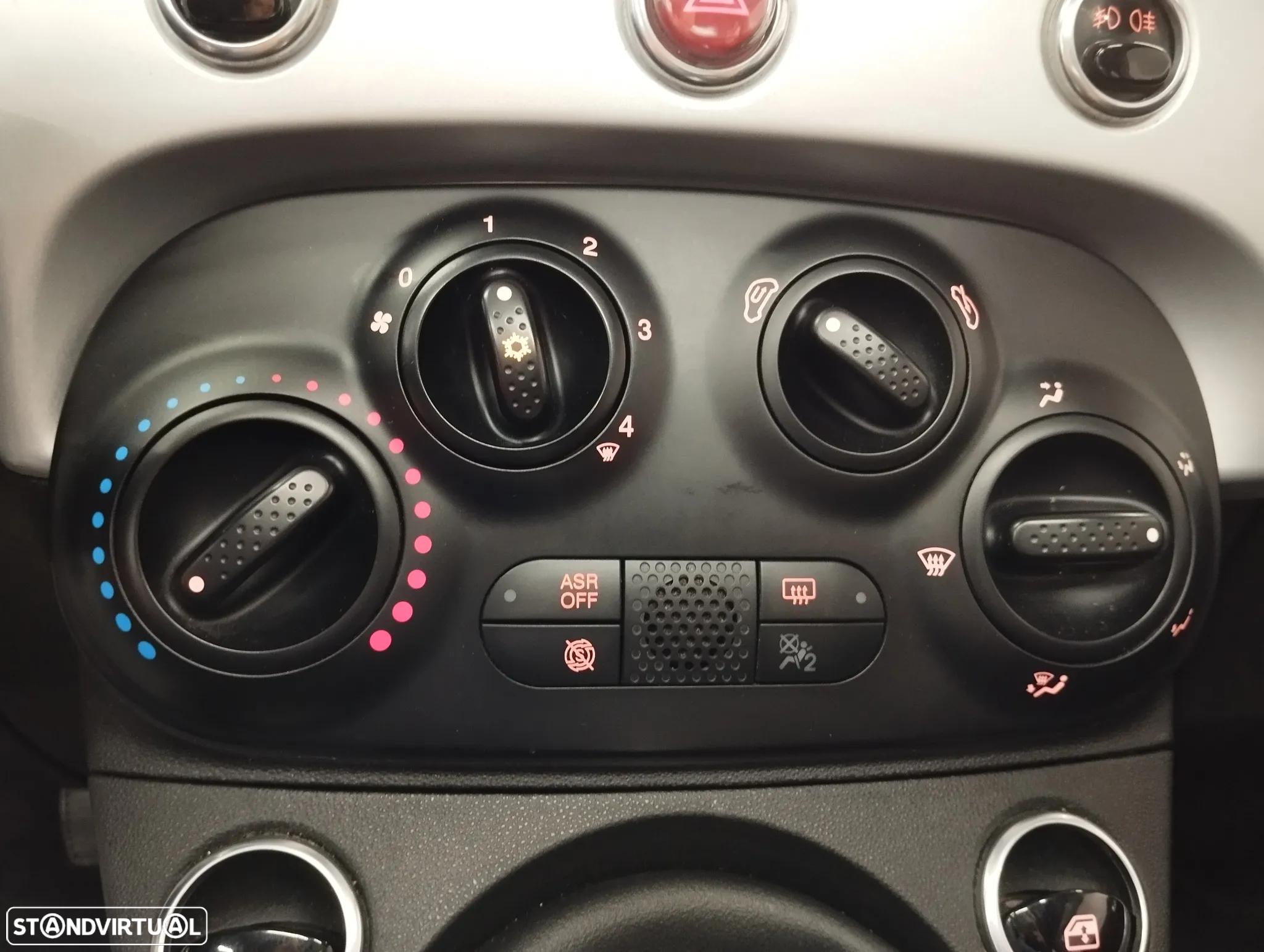 Fiat 500 1.0 Hybrid Connect - 26