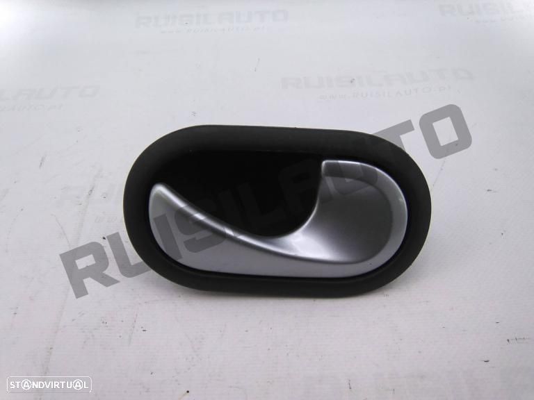 Puxador Interior Direito  Renault Clio Iii [2005_2014] 1.5 Dci - 1