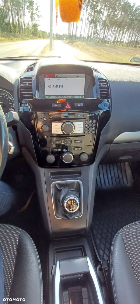 Opel Zafira 1.7 CDTI Cosmo EU5 - 17