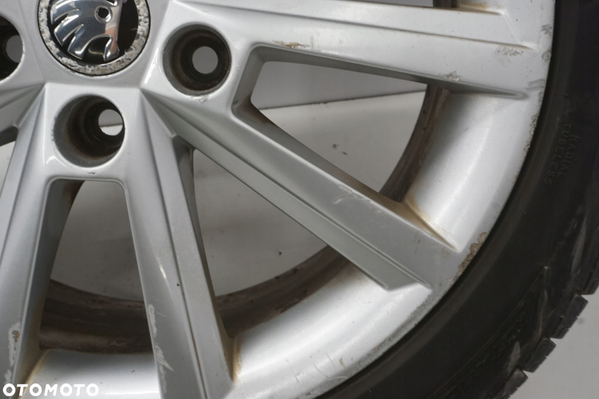 SKODA OCTAVIA III 14R FELGI ALUMINIOWE 17" 5X112 ET49 5E0601025E - 16