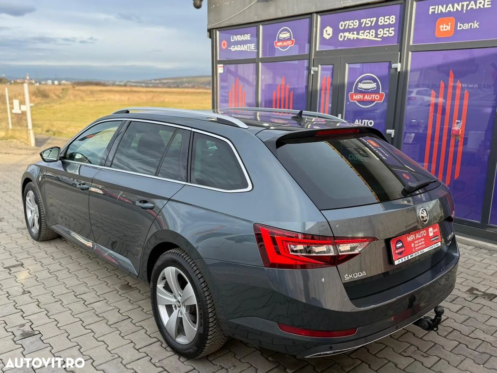 Skoda Superb 2.0 TDI DSG 4X4 Ambition - 7