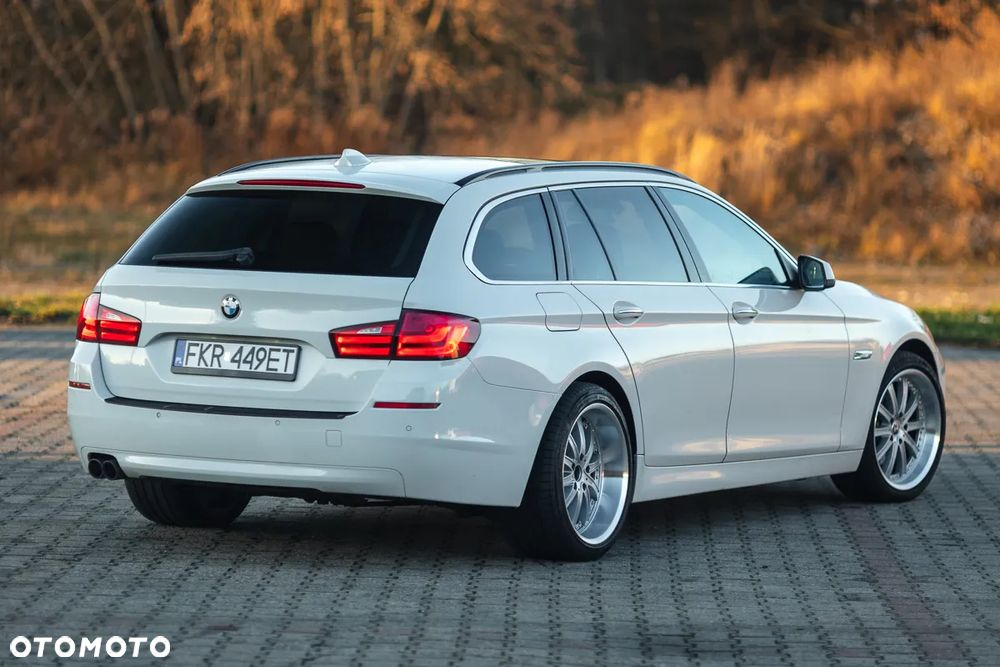 BMW Seria 5 520d Sport-Aut - 18