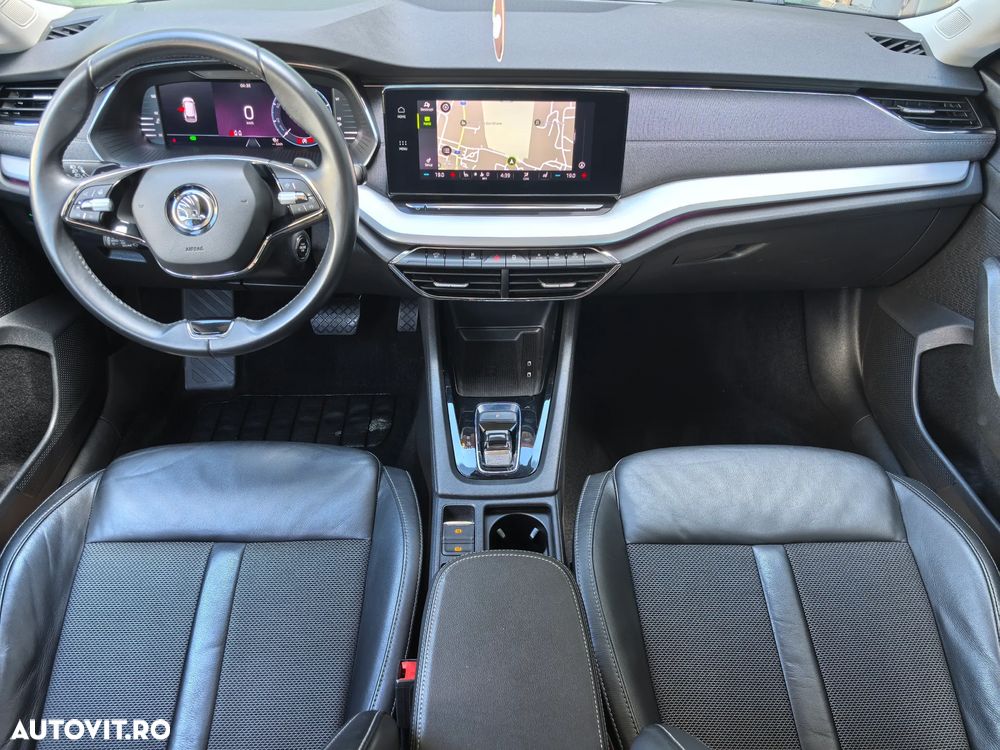 Skoda Octavia 2.0 TDI STYLE DSG - 7