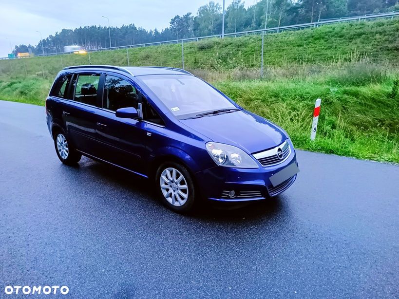 Opel Zafira - 2