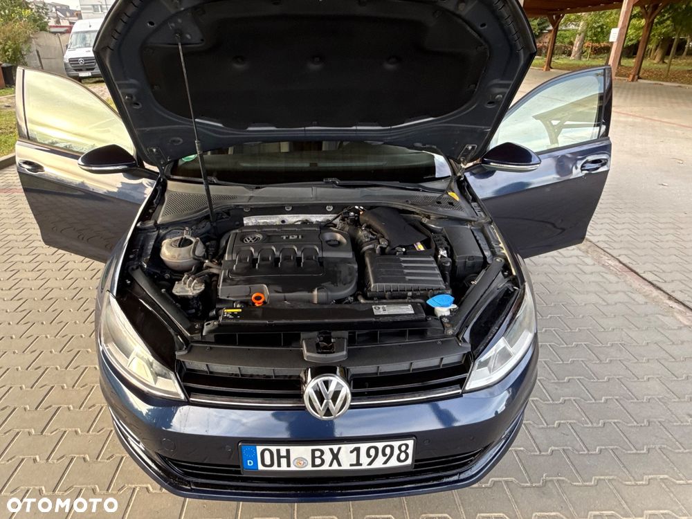Volkswagen Golf 1.6 TDI BlueMotion Technology Comfortline - 19