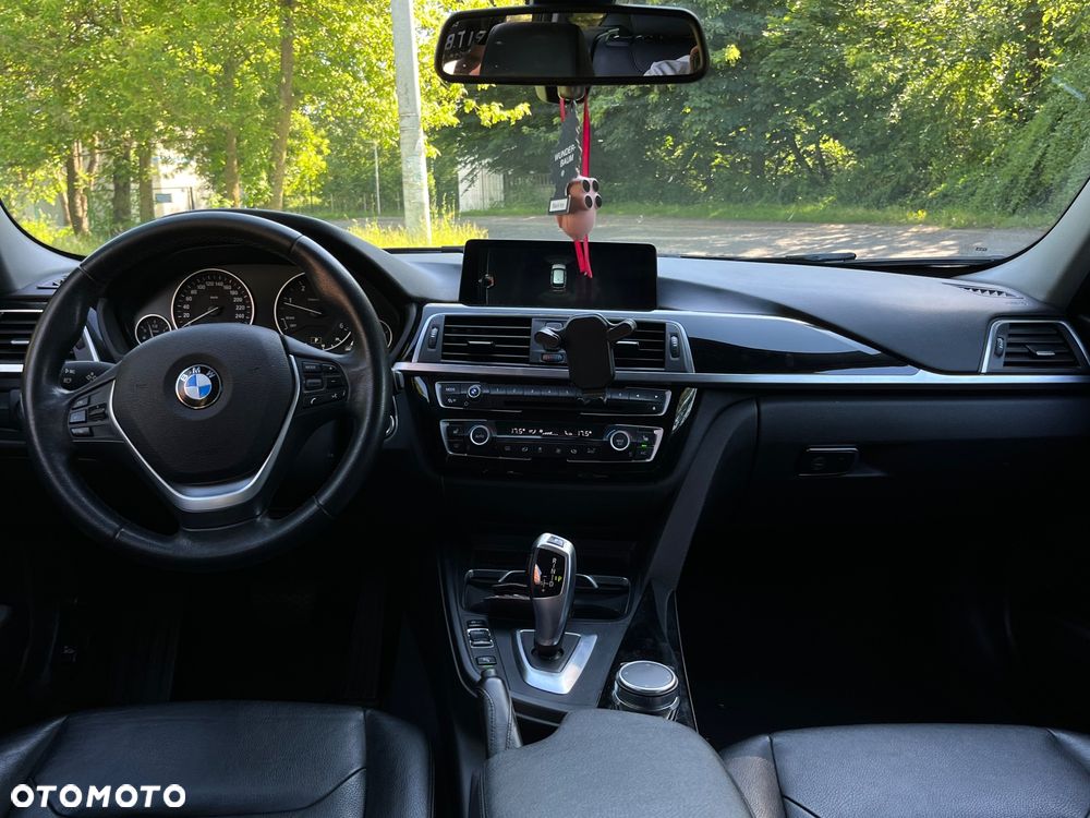 BMW Seria 3 - 13