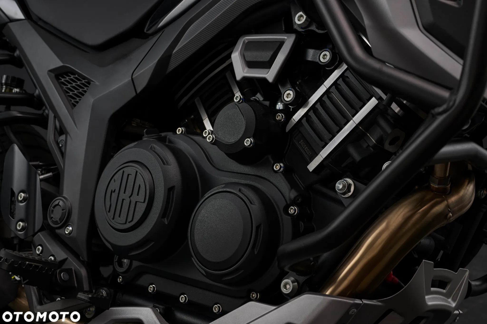 QJMOTOR SRT 800S - 29