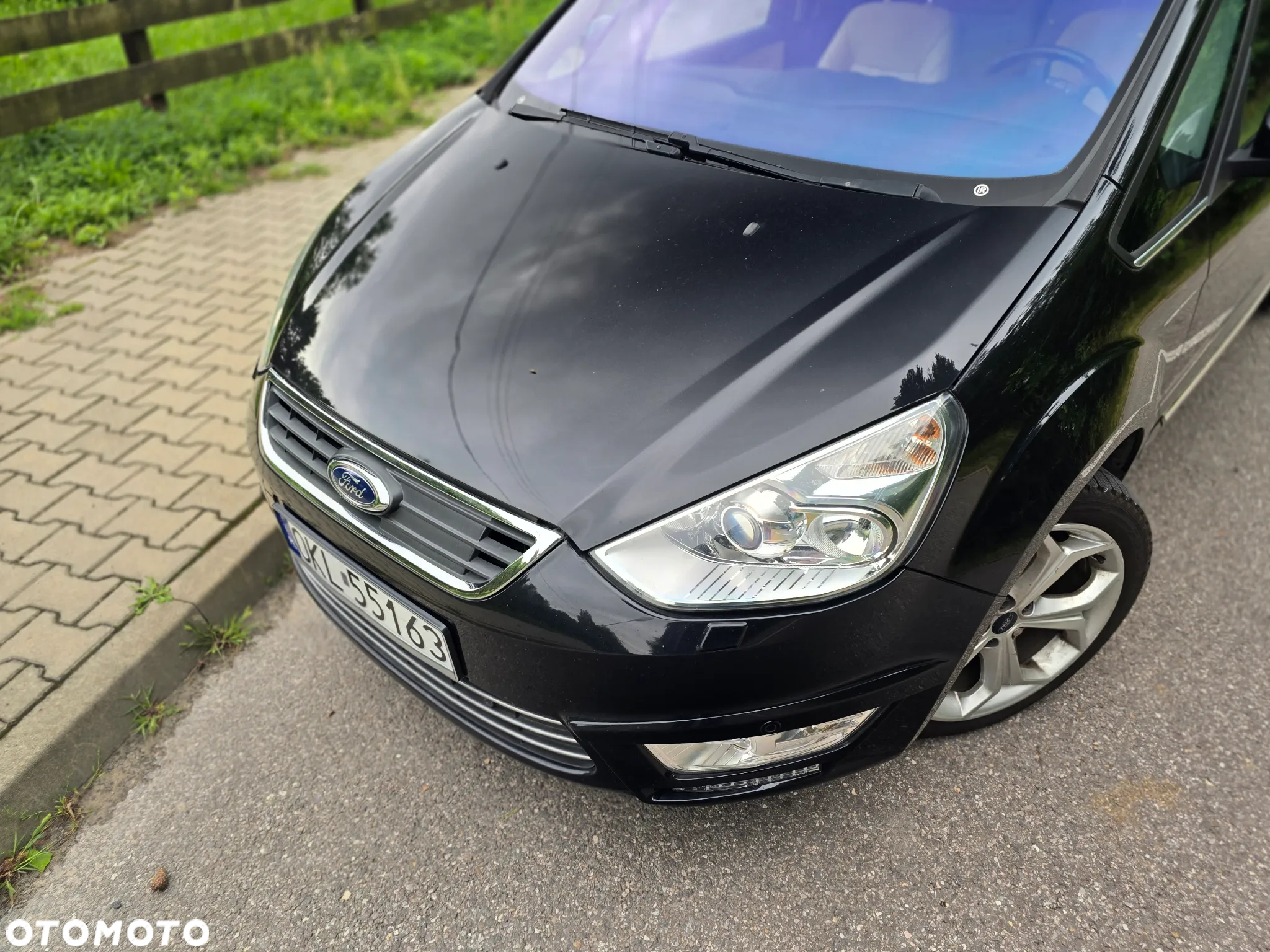 Ford Galaxy 2.0 EcoBoost Titanium - 37