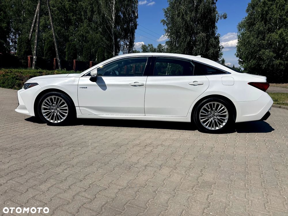 Toyota Avalon - 11