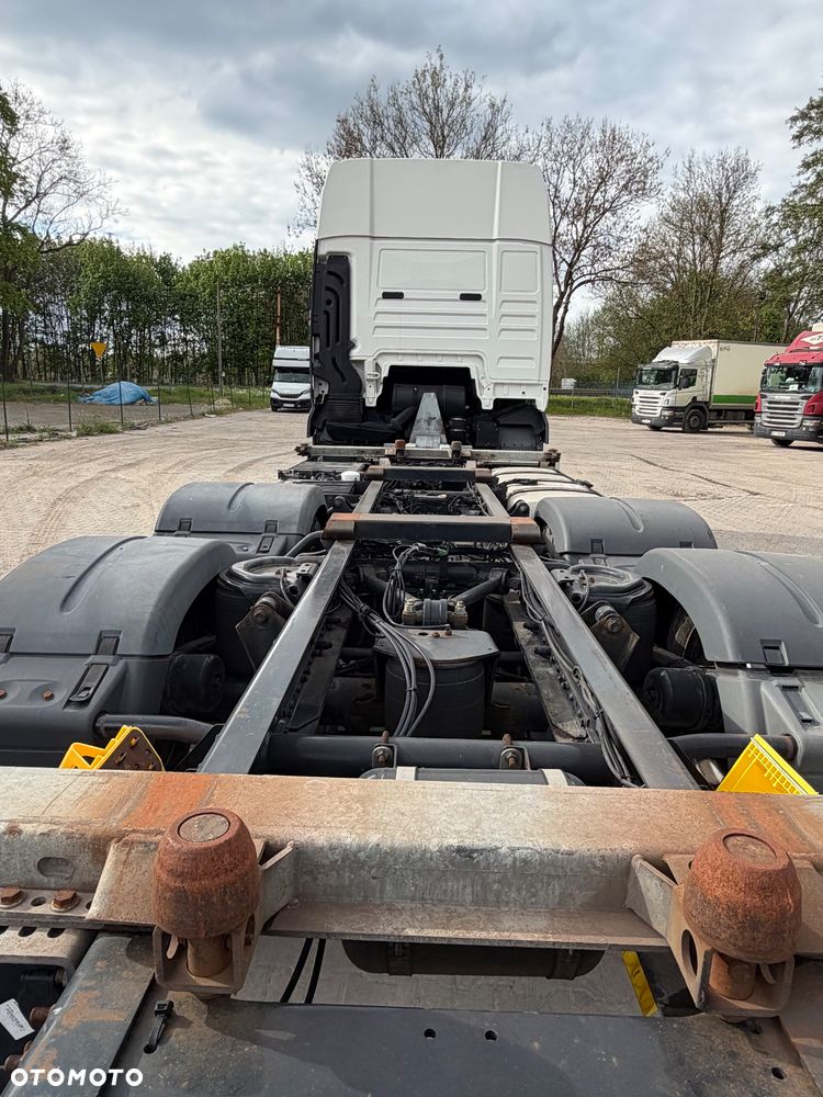 MAN TGX - 9