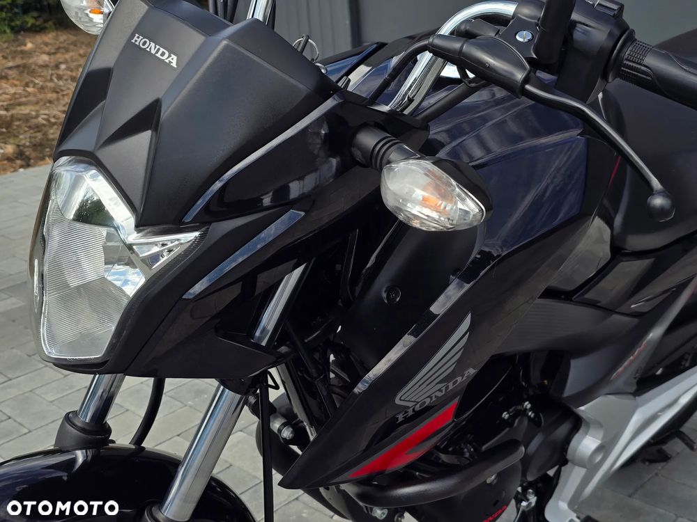 Honda CBF - 17