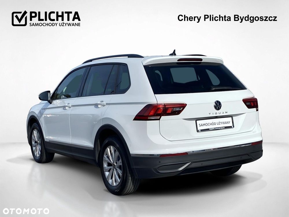 Volkswagen Tiguan - 4