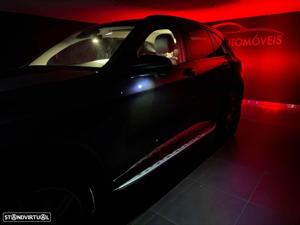 Mercedes-Benz GLC 300 de 4Matic 9G-TRONIC AMG Line — fotografia 51