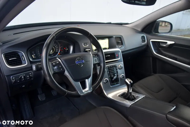 Volvo V60 D2 Drive-E Dynamic Edition (Momentum) - 29