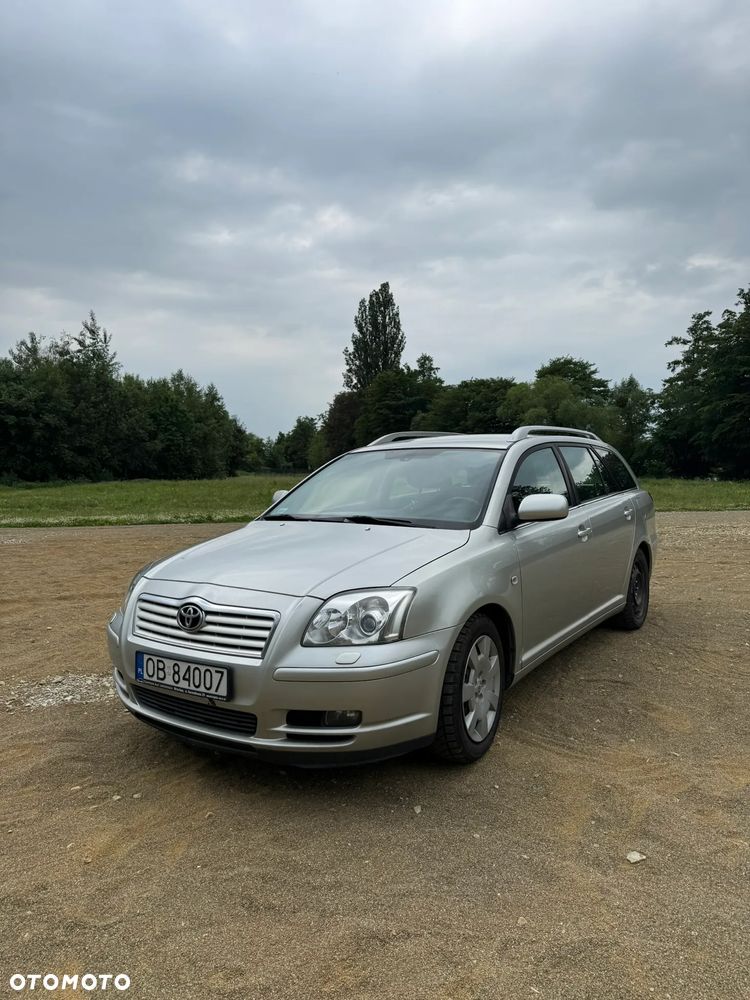 Toyota Avensis 1.8 VVT-i Luna - 3