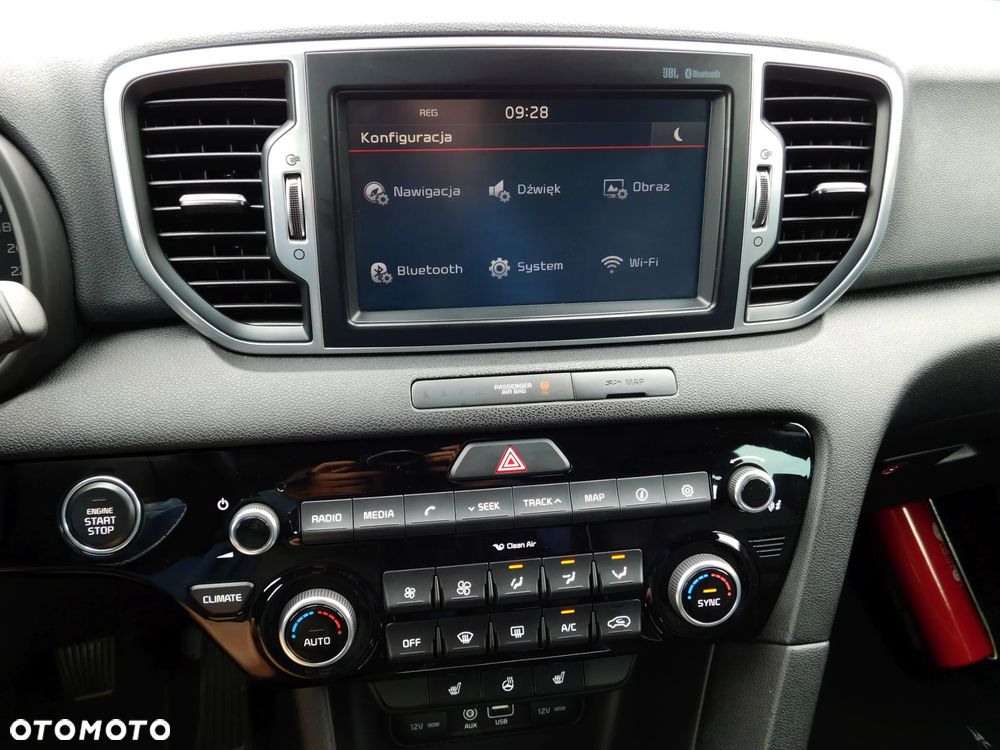 Kia Sportage 1.7 CRDI 2WD Dream-Team Edition - 28