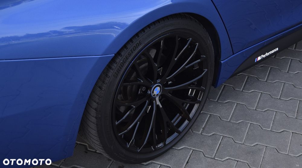 BMW Seria 3 320d xDrive Sport-Aut Sport Line - 10