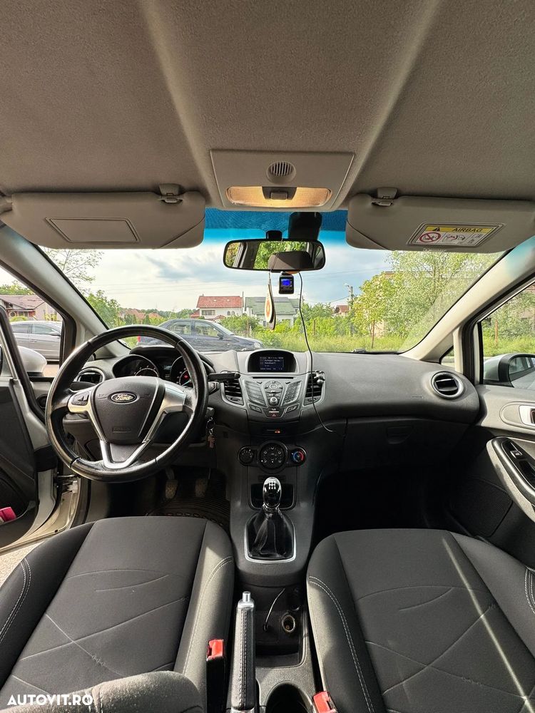 Ford Fiesta 1.0 Trend - 4