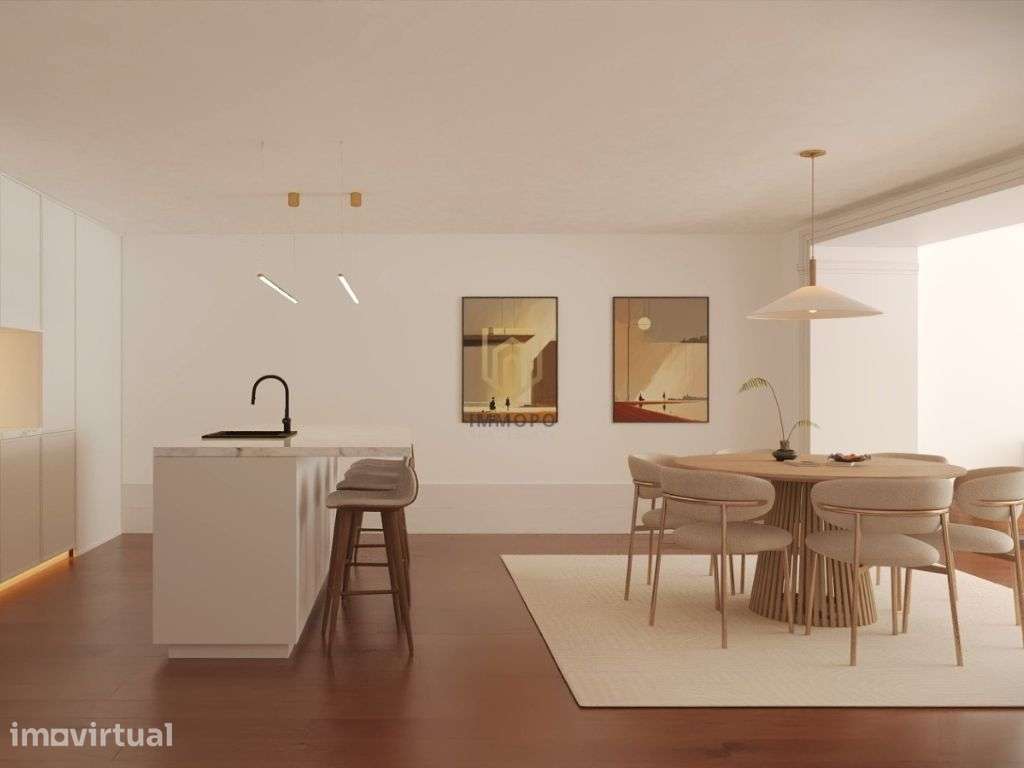 Apartamento T0 Duplex com varanda em Cedofeita no centro do Porto - Grande imagem: 4/7
