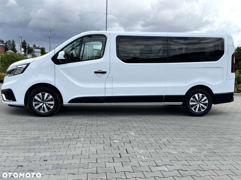 Renault Trafic - 23