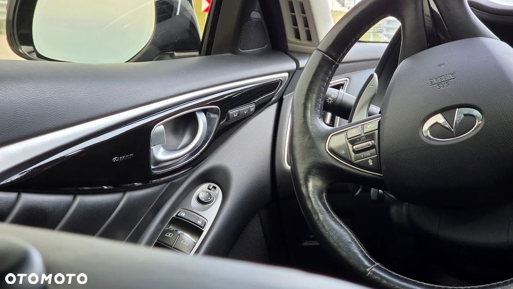 Infiniti Q50 - 18