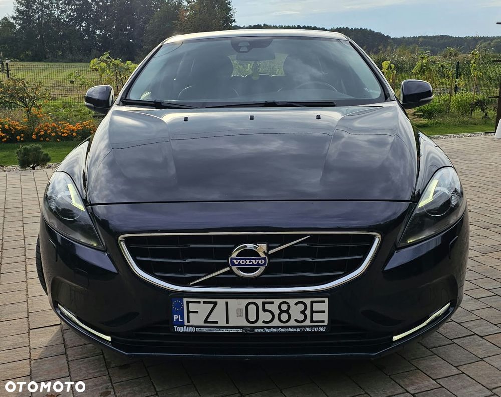 Volvo V40 2016 photo 3