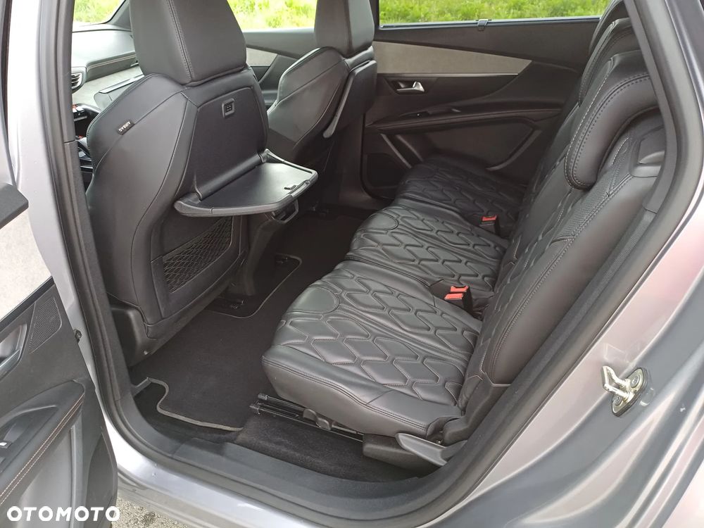 Peugeot 5008 BlueHDI 180 EAT8 GT - 23