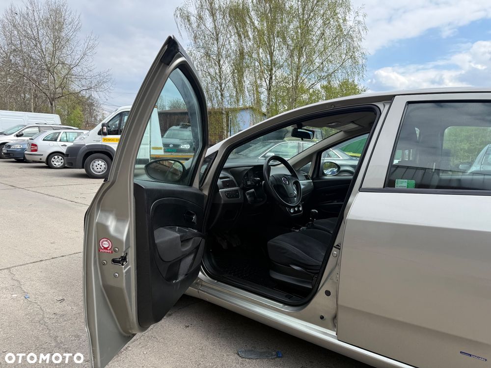 Fiat Punto 1.2 8V - 9