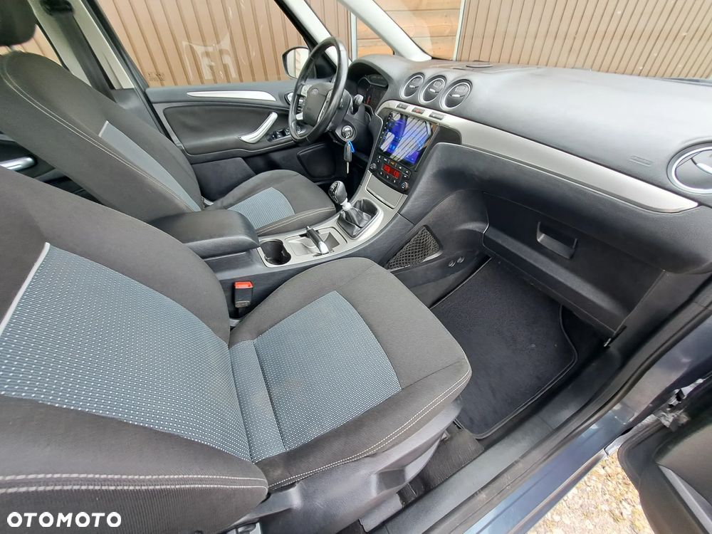 Ford Galaxy 2.0 TDCi Platinium X (Titanium) - 28