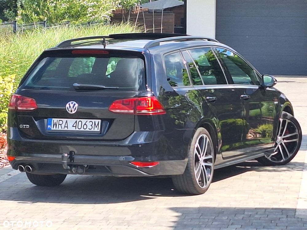 Volkswagen Golf GTD 2.0 TDI SCR DSG - 10