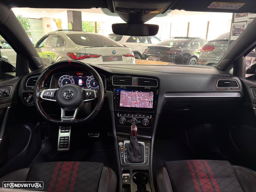 VW Golf GTI TCR 2.0 TSI OPF DSG - 22