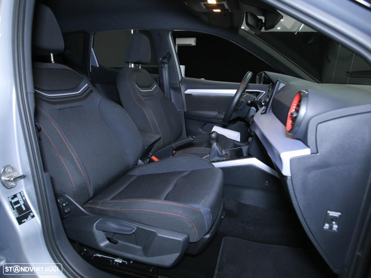 SEAT Arona 1.0 TSI FR - 10