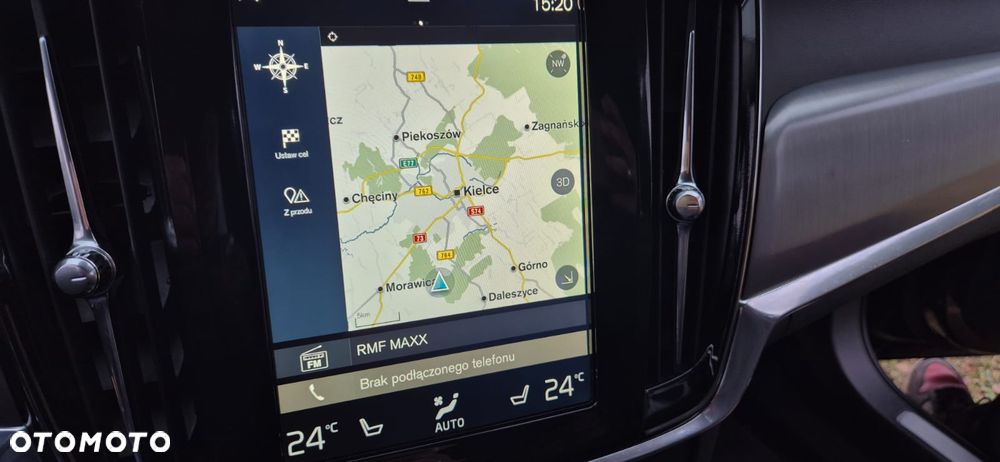 Volvo S90 D4 SCR Momentum - 26