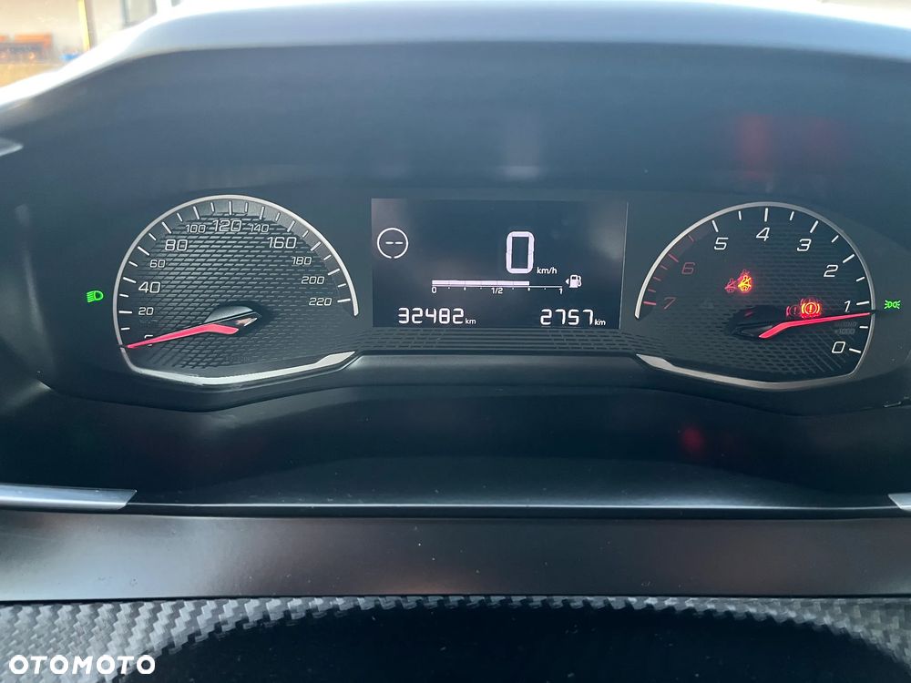Peugeot 2008 - 24
